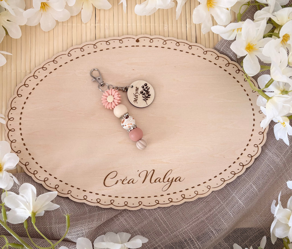 Porte clé avec médaillon en bois